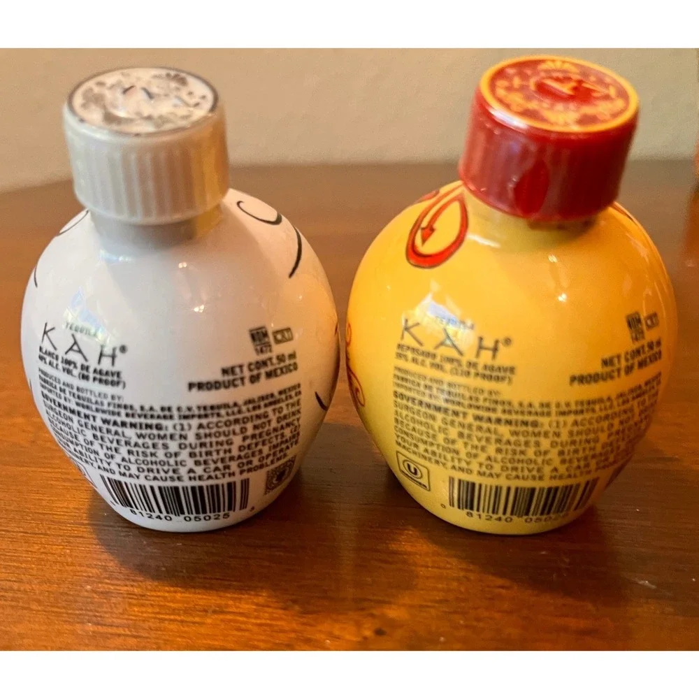 KAH Tequila Skull Bottles Set of 2 EMPTY Mini‎ Collectible Display Bottles